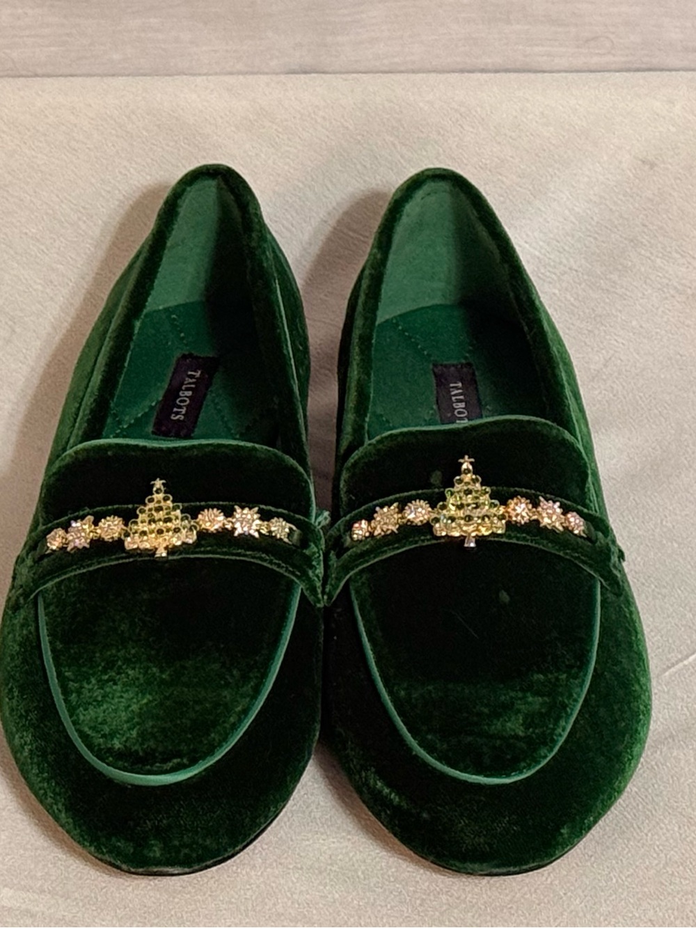 Talbots Ryan Green Velvet Jeweled Christmas Tree Loafers 6M